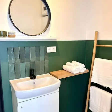 Apartment Chez Louise - A Haven Of Peace In