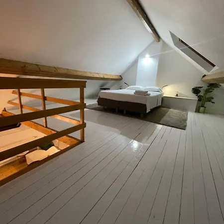 Attic European Quarter * Brussels