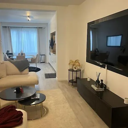 Oasis De Detente * Brussels