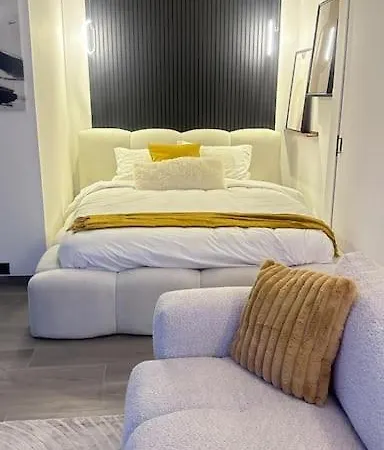 Apartment Huurcomplex In Brussels