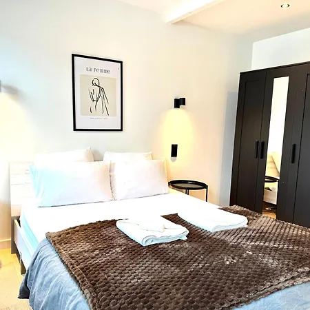 My Haus European Commision Bed & Breakfast Brussel