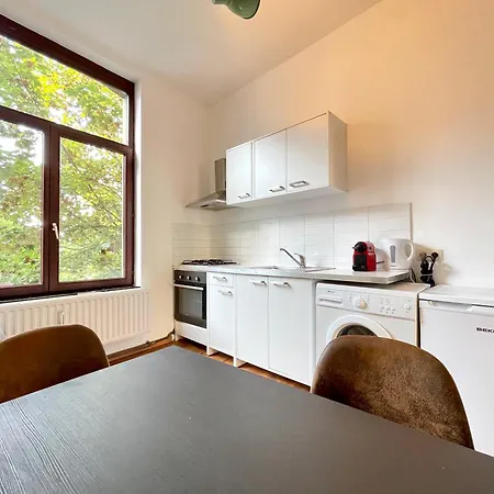 Cosy Flat - Quartier Eu - Ixelles Apartment