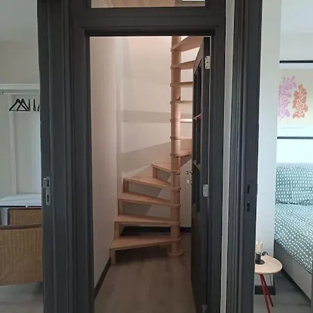Triplex 140m2 -4 -8 People Apartment
