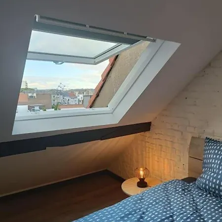 Triplex 140m2 -4 -8 People Apartment Brussels