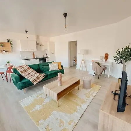Pretty Cozy Flat Brussels