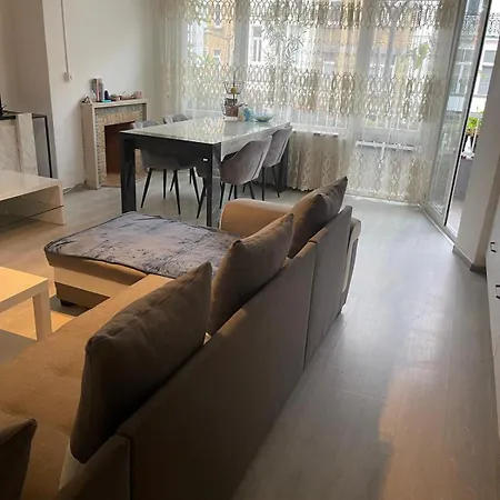 Apartchazal