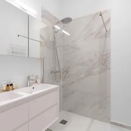 Spacious 1bd Apt In Uccle - Ch5 Apartment Brussels