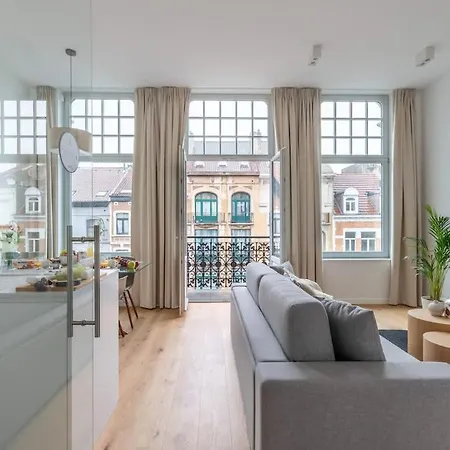 Apartment Spacious 1bd Apt In Uccle - Ch5