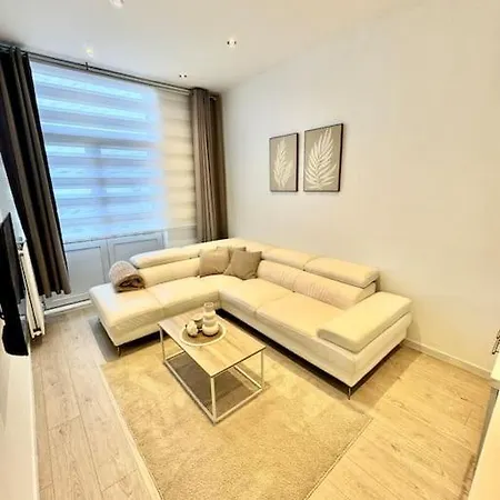 Studio Moderne Bruxelles-midi * Brussels