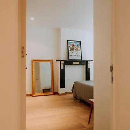 Beautiful 2 Bedroom Duplex In Le Chatelain Apartment Brussels