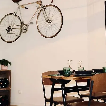 Apartment Beautiful In Le Chatelain - Ground Floor *