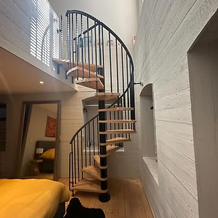 Beautiful Luxurious 1 Bedroom In The Heart Of The European Quarter Appartement