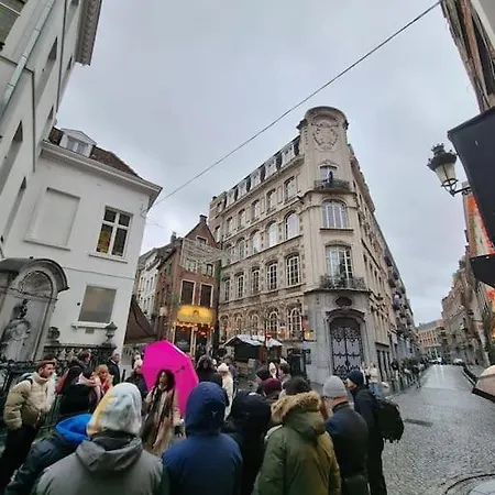 Manneken View