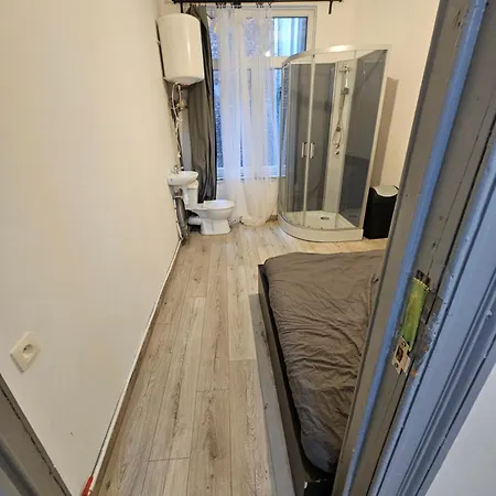 Apartment Privee Acces Autonome Brussels
