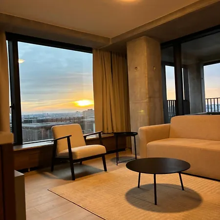 Apartment Beautiful With Panoramic View Of Center With Roof Terrace *
