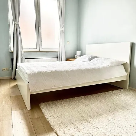 Apartment Beautiful 2 Bedroom Familiar Luxury Brussels