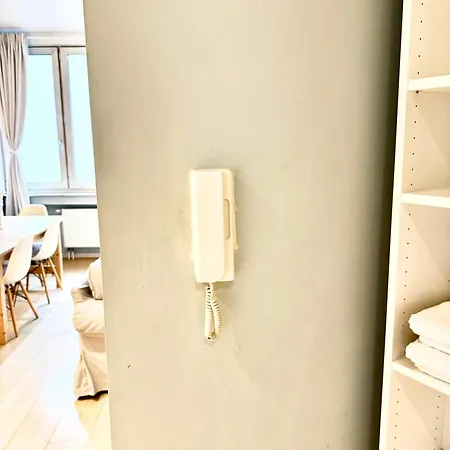 Beautiful 2 Bedroom Familiar Luxury Brussels