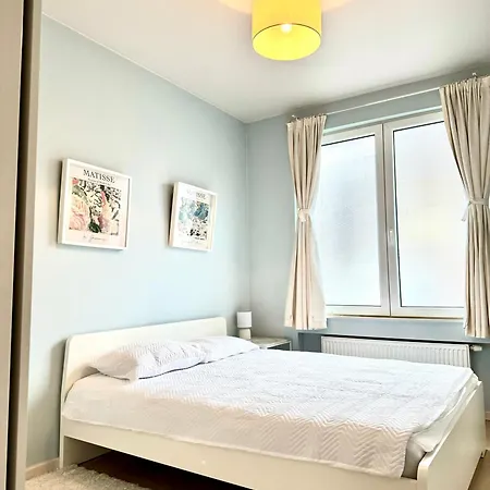 Beautiful 2 Bedroom Familiar Luxury Brussels