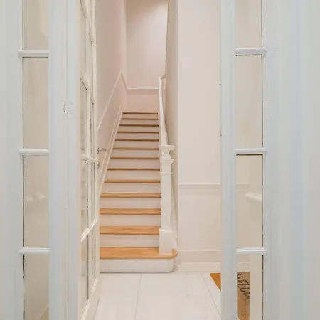 Apartment Charming Renovated In Vibrant Saint Gilles, Brussels