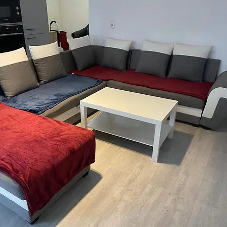Apartchazal * Brussel