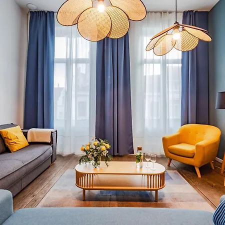 Apartment Exclusive 2br With Unesco Views *