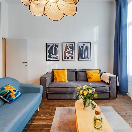 Apartment Exclusive 2br With Unesco Views