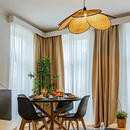 Modern Flat Near Grand Place Appartement Brussel