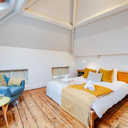 Modern Flat Near Grand Place Brussel
