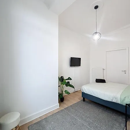 Porte De Namur Apartment