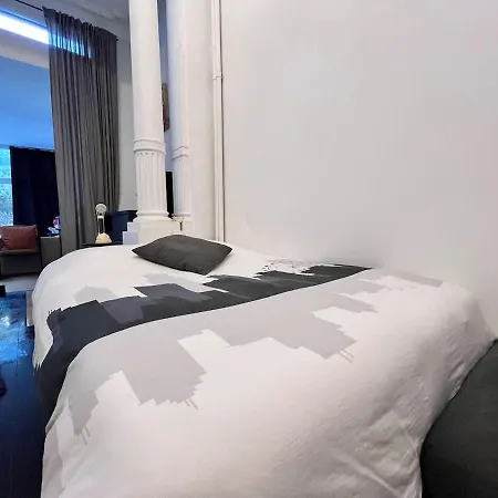 Chic Comfortable Loft With Patio And Natural Light * Brussels