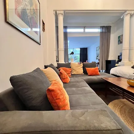 Chic Comfortable Loft With Patio And Natural Light Apartment *