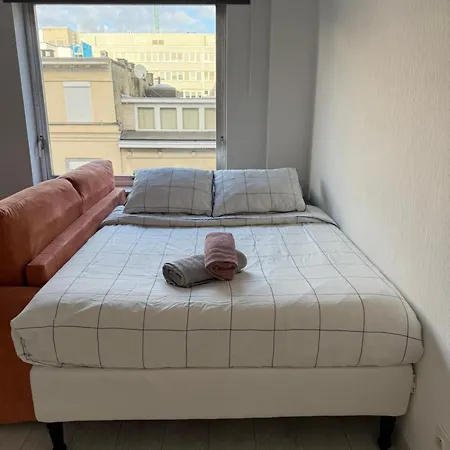 Apartment Lovely Next To European Area Brussels