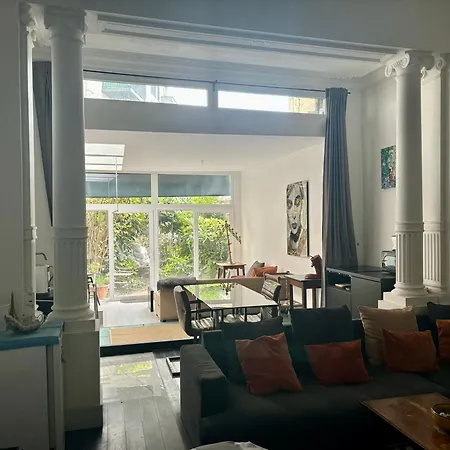 Art Apartment