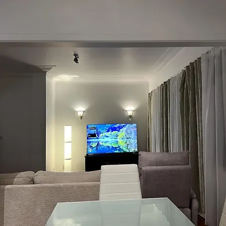 Penthouse In Avenue Louise Apartment Brussels
