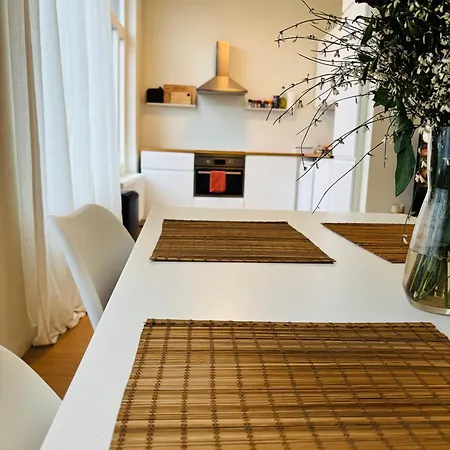 Logement Entier Midi Apartment Brussels