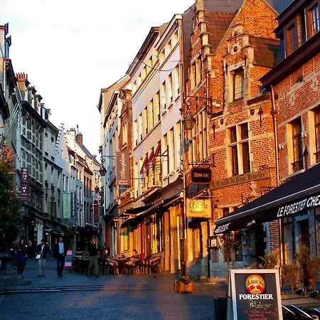 Guest house Centre Petite Privee Au Sablon ! Brussels