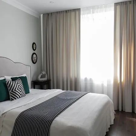 Light And Modern Place Apartment *