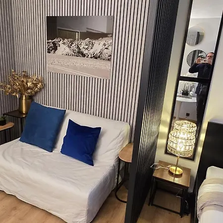 Cosy L * Brussels