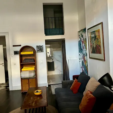 Art Apartment