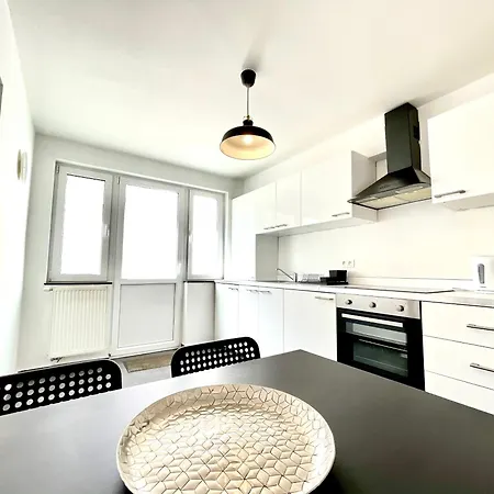 Cosy Duplex - Eu District Apartment
