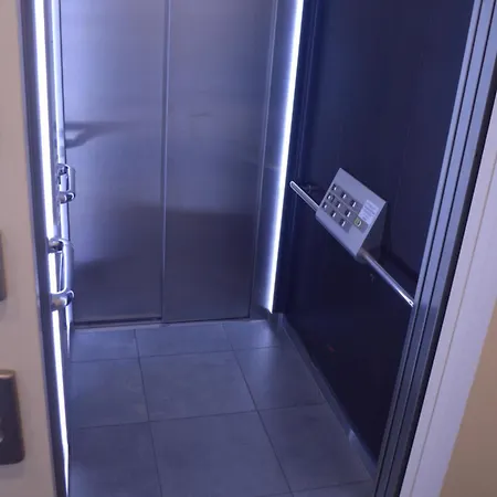 Apartment 1br Metro Hopital Erasme Bordet Handicapt Friendly