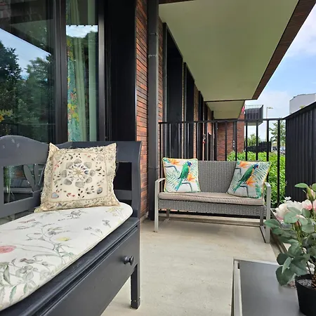 Apartment 1br Metro Hopital Erasme Bordet Handicapt Friendly *