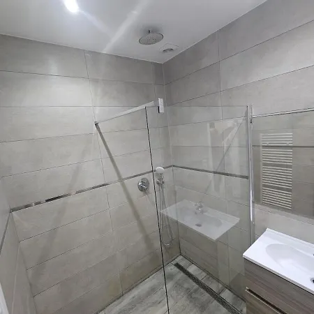 Apartment Cosy Near Europeen Union *