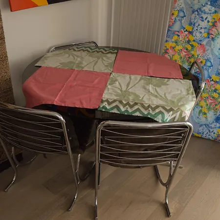 1br Metro Hopital Erasme Bordet Handicapt Friendly Apartment