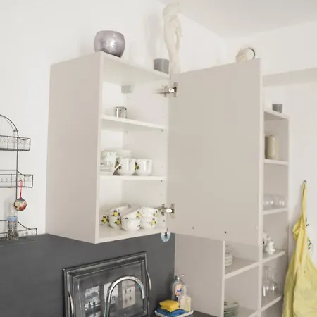 1br Metro Hopital Erasme Bordet Handicapt Friendly Apartment Brussels