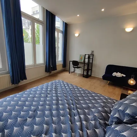 Flat Grand Place