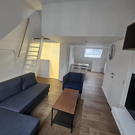 Cosy Near Europeen Union #2 Apartment