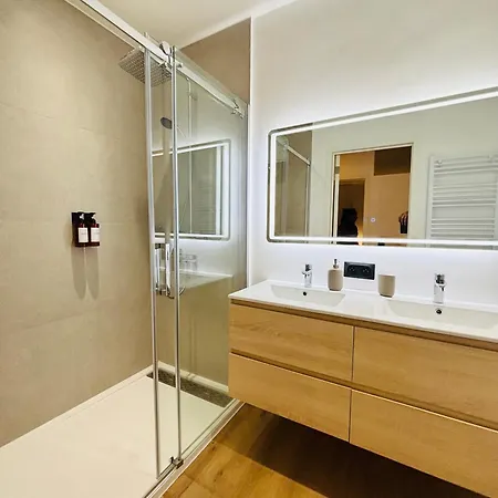 Cozy Flat Apartment