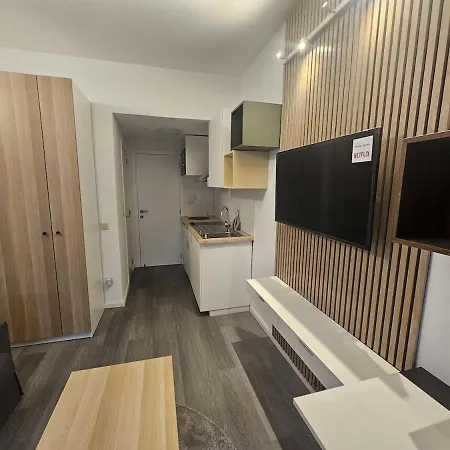 Apartment Cozy Pierre & Marie Curie Brussels