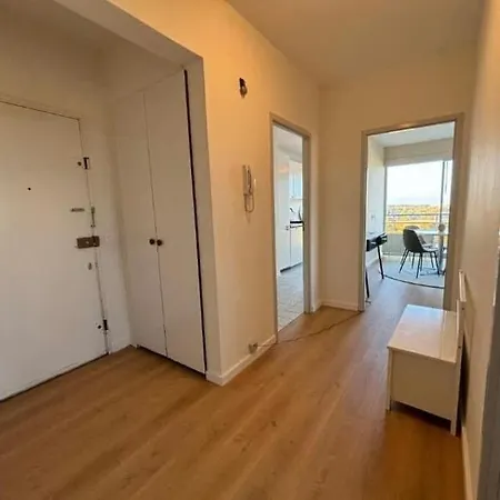 Exclusive Flats-woluwe Apartment